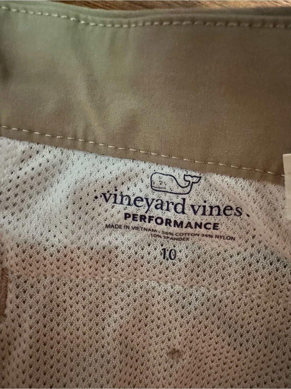 Vineyard Vines Performance youth pants